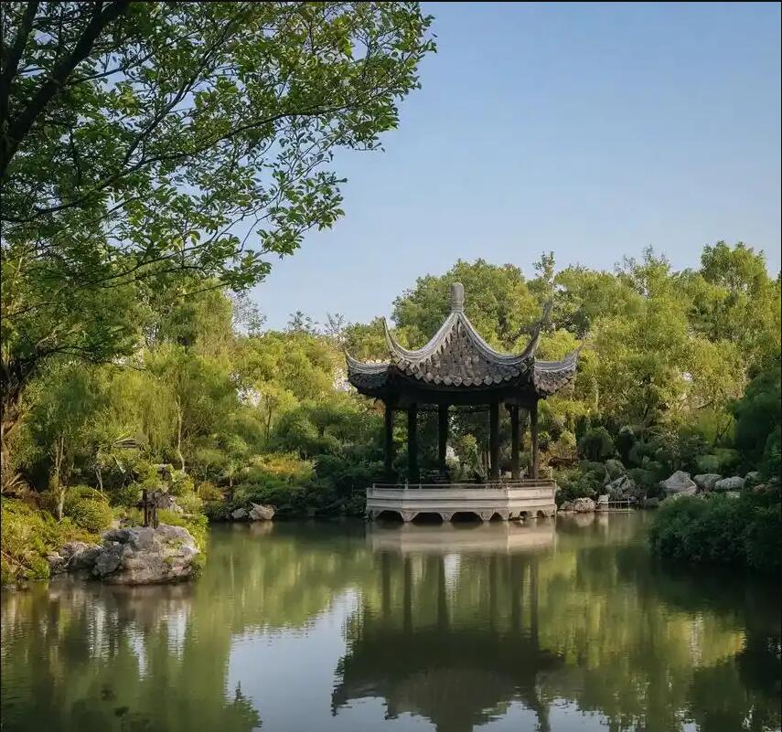 荆门沙砾餐饮有限公司